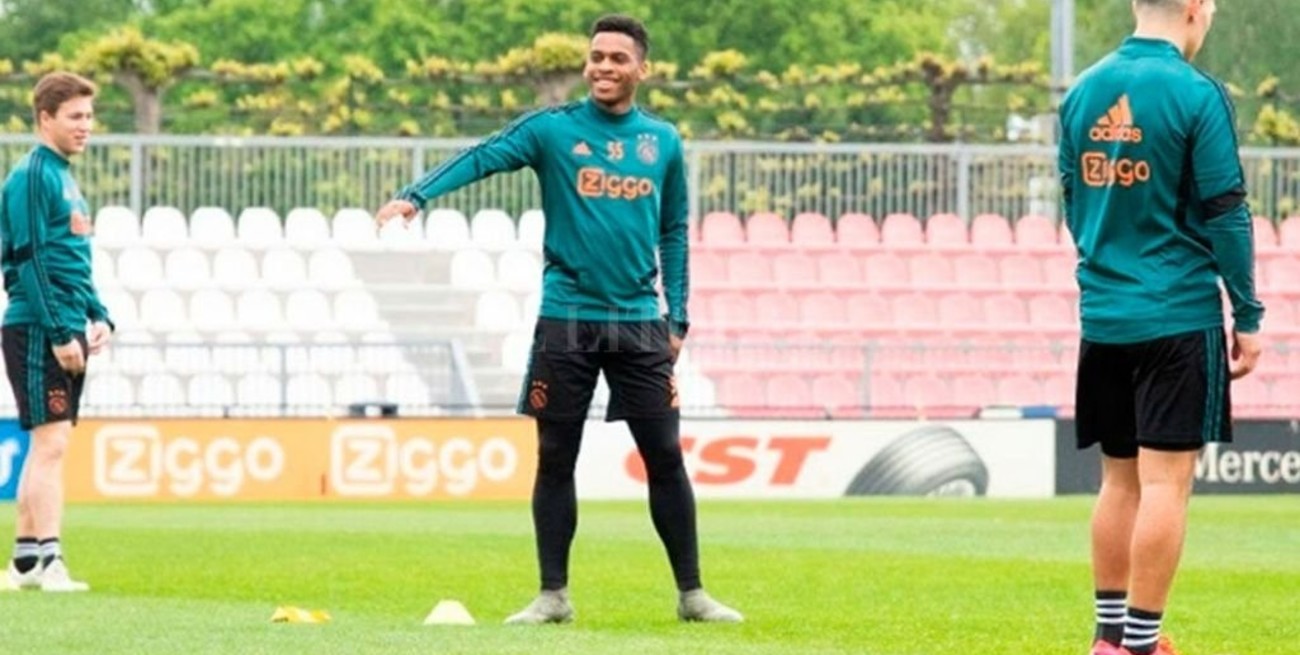 El Ajax regresó a los entrenamientos