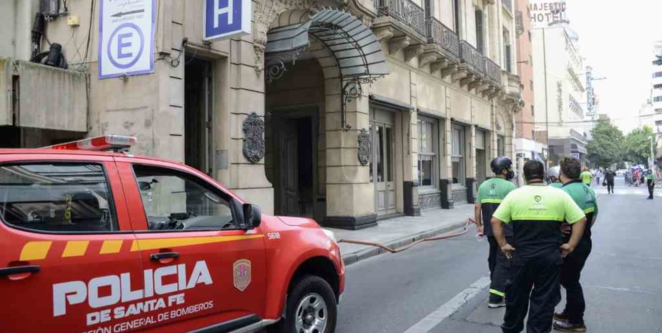 Rosario: se registró un incendio en el subsuelo del Hotel Savoy  