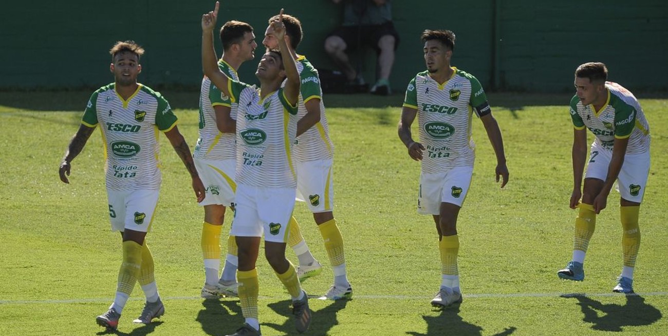 Así quedaron las tablas de posiciones en las zonas de Colón y Unión tras los partidos del domingo