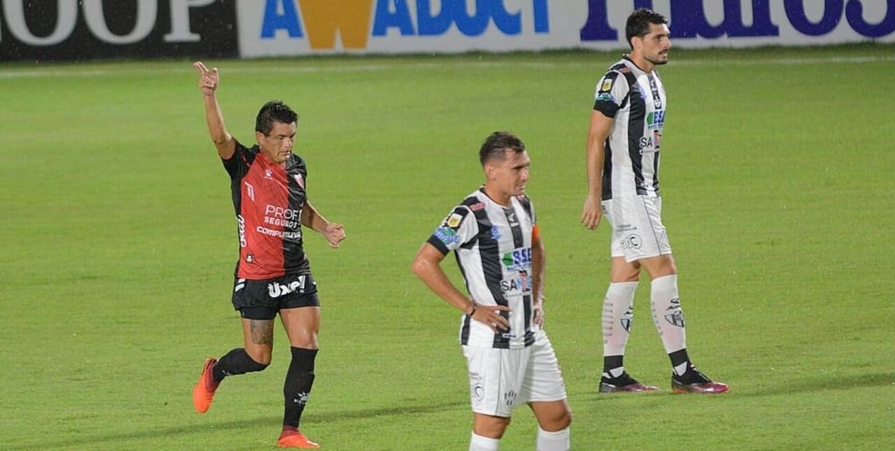 Colón vence a Central Córdoba en Santiago del Estero