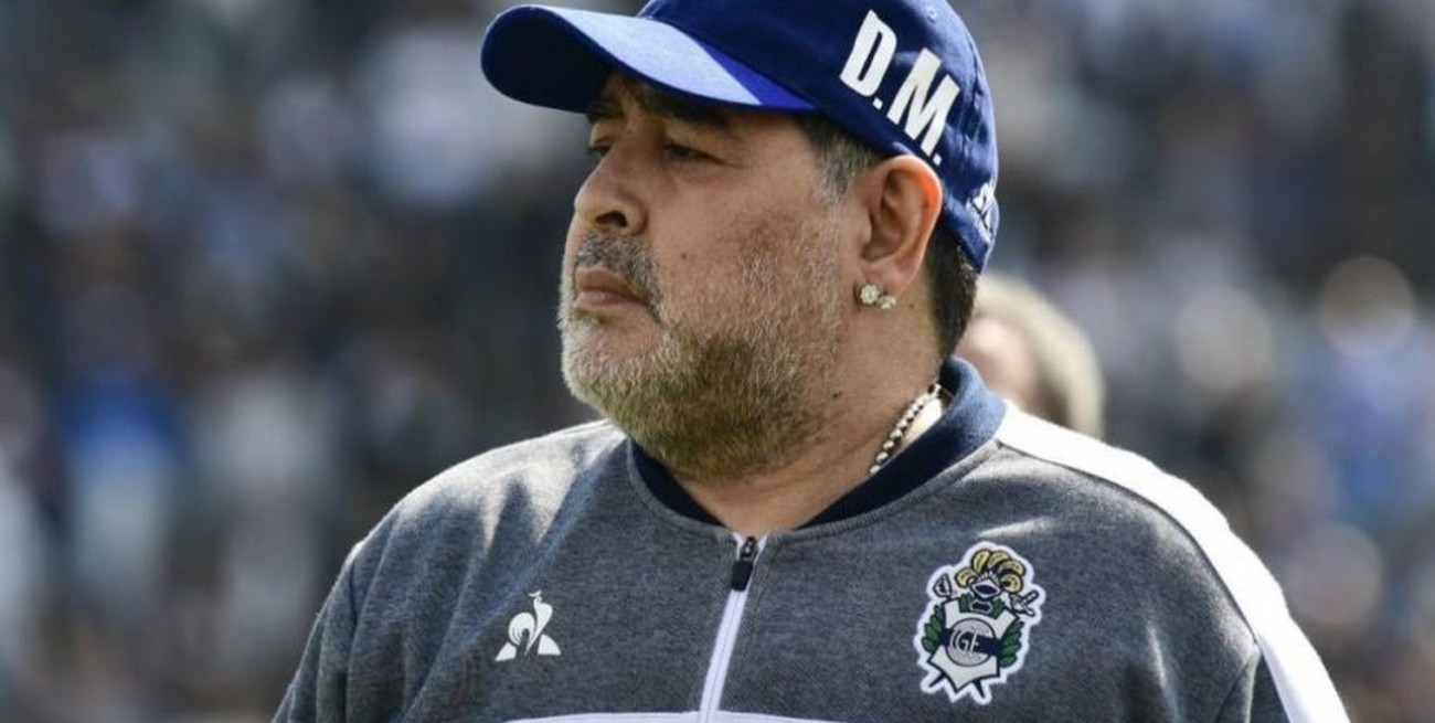 Alberto Fernández recibirá a Maradona