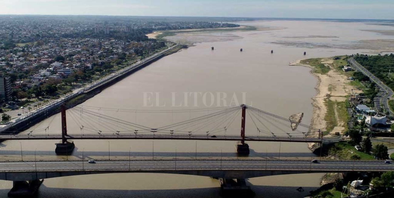 El río Paraná pegó otro salto y quedó más cerca del metro en Santa Fe