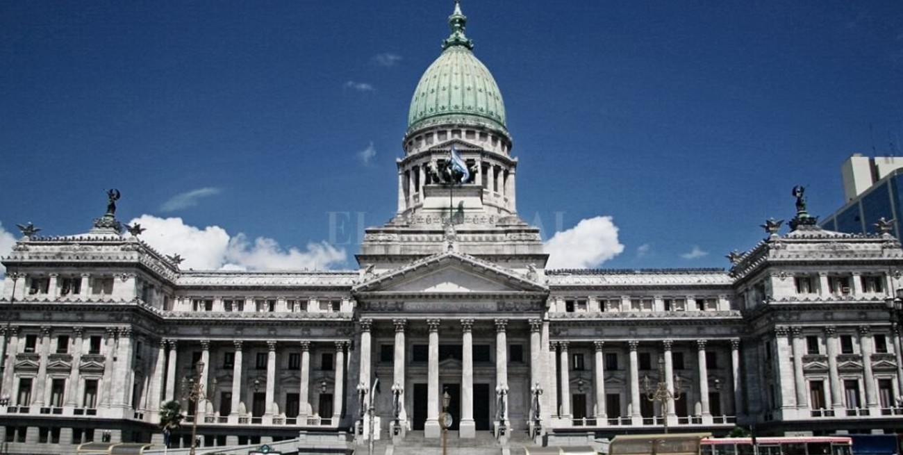 El Gobierno envió al Congreso un proyecto de reducción para jubilaciones de jueces y diplomáticos