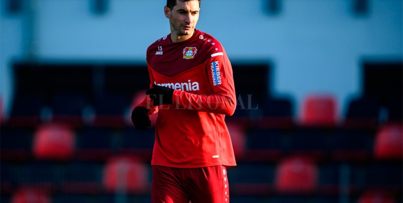 Alario goleador en la Bundesliga: convirtió siete goles en ocho fechas