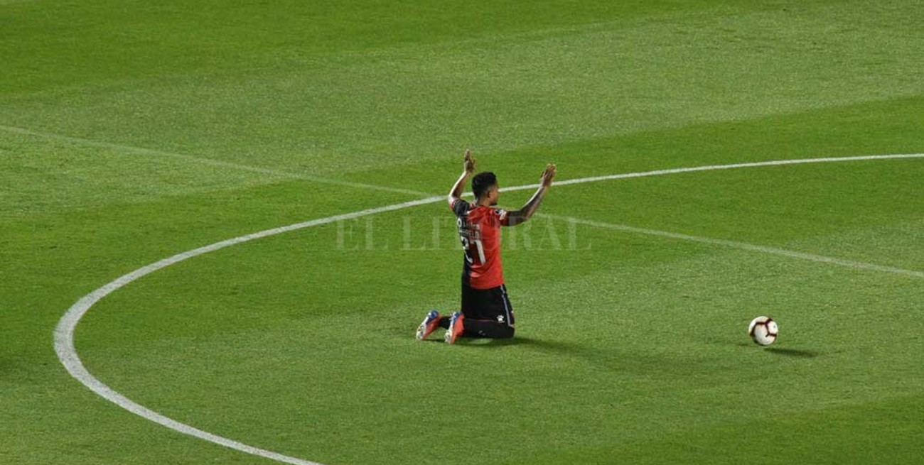 Reabre el Cementerio: tumbas de la gloria