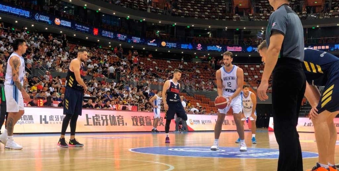 Argentina superó a Rusia en la previa del Mundial de China