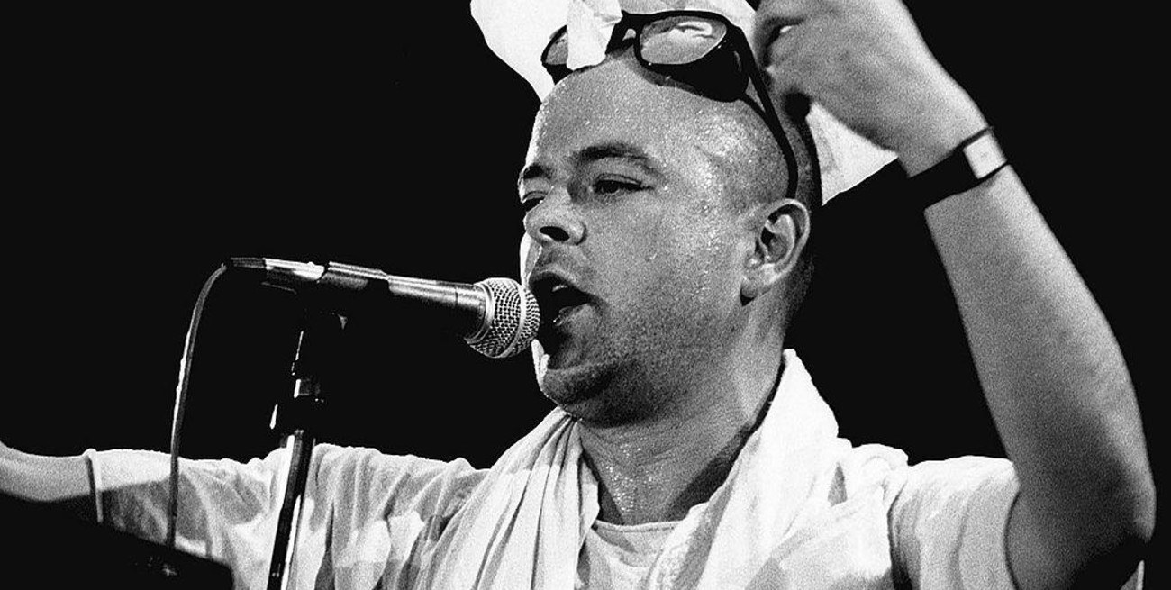 Descubrieron a Luca Prodan como extra en un película  de Federico Fellini