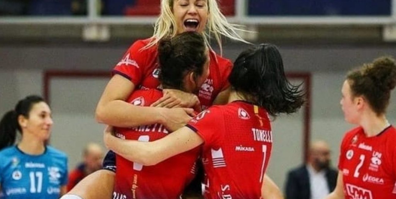 La santafesina Elina Rodríguez, de Las Panteras, seguirá su carrera en el vóley francés