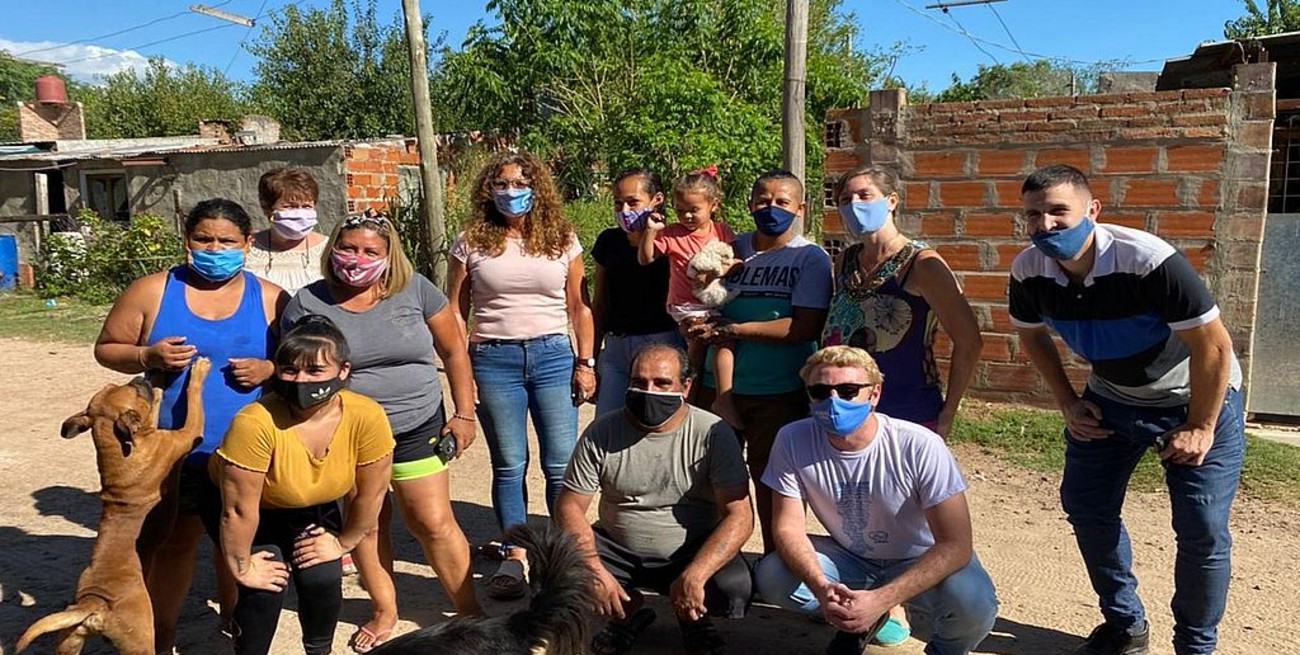 Natalia Armas Belavi visitó emprendimientos 