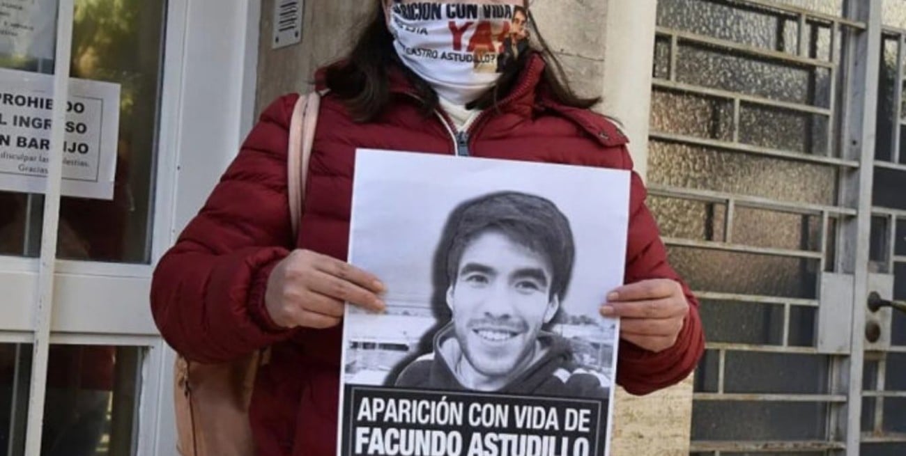 Los policías investigados por la muerte de Facundo Astudillo Castro entregaron sus celulares  