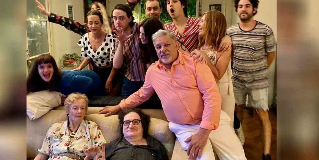 Charly García pasó Navidad junto a la familia Cerati y la foto se volvió viral