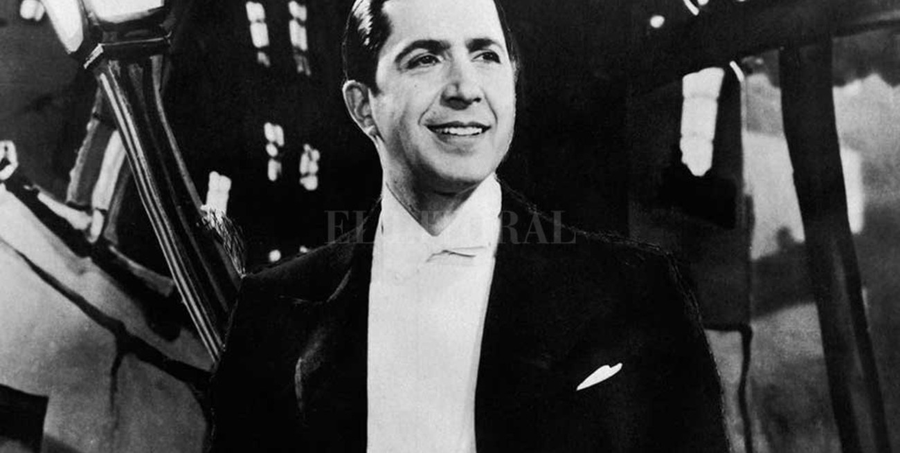 Aquel día en que Carlos Gardel visitó y actuó en la ciudad de Santa Fe en el mítico Cine Belgrano