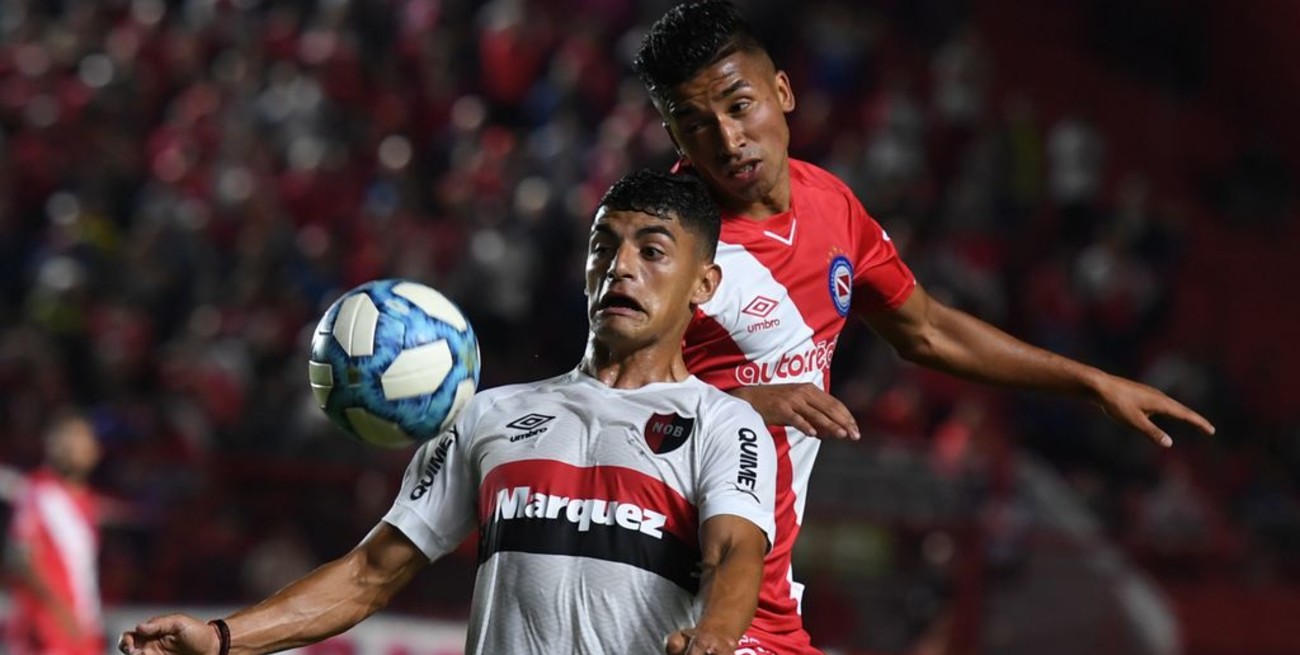 Así quedó la tabla de posiciones finalizada la fecha 14