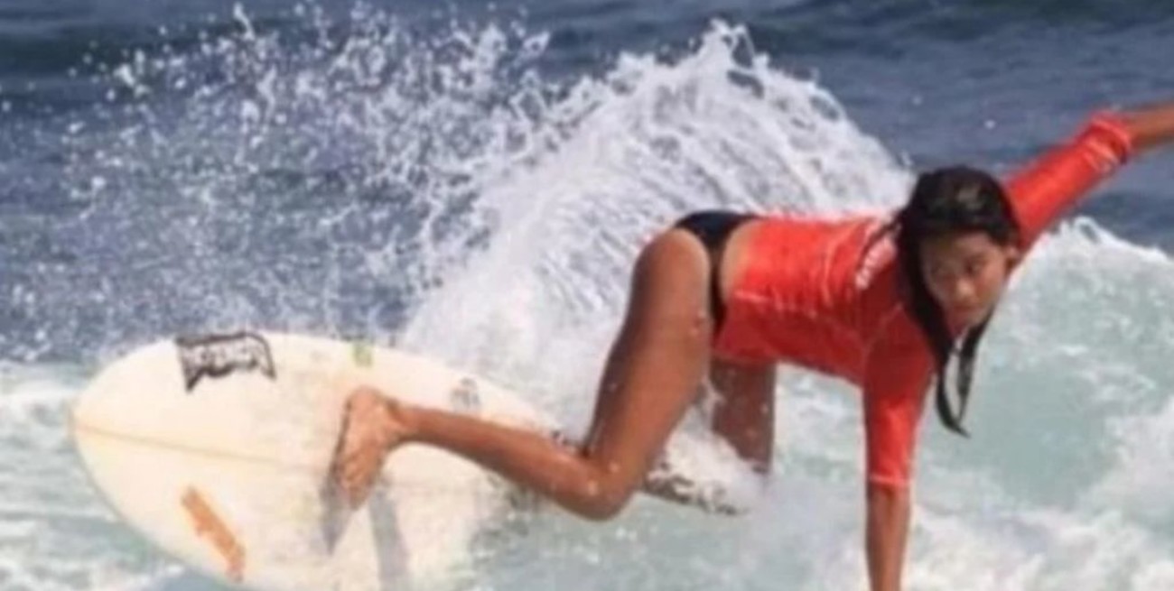Joven campeona de surf muere al ser alcanzada por un rayo 
