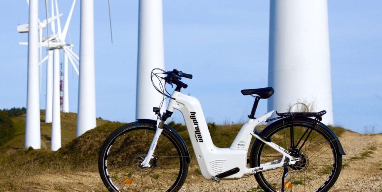 "Alpha", la primera bicicleta impulsada por pilas de combustible de hidrógeno