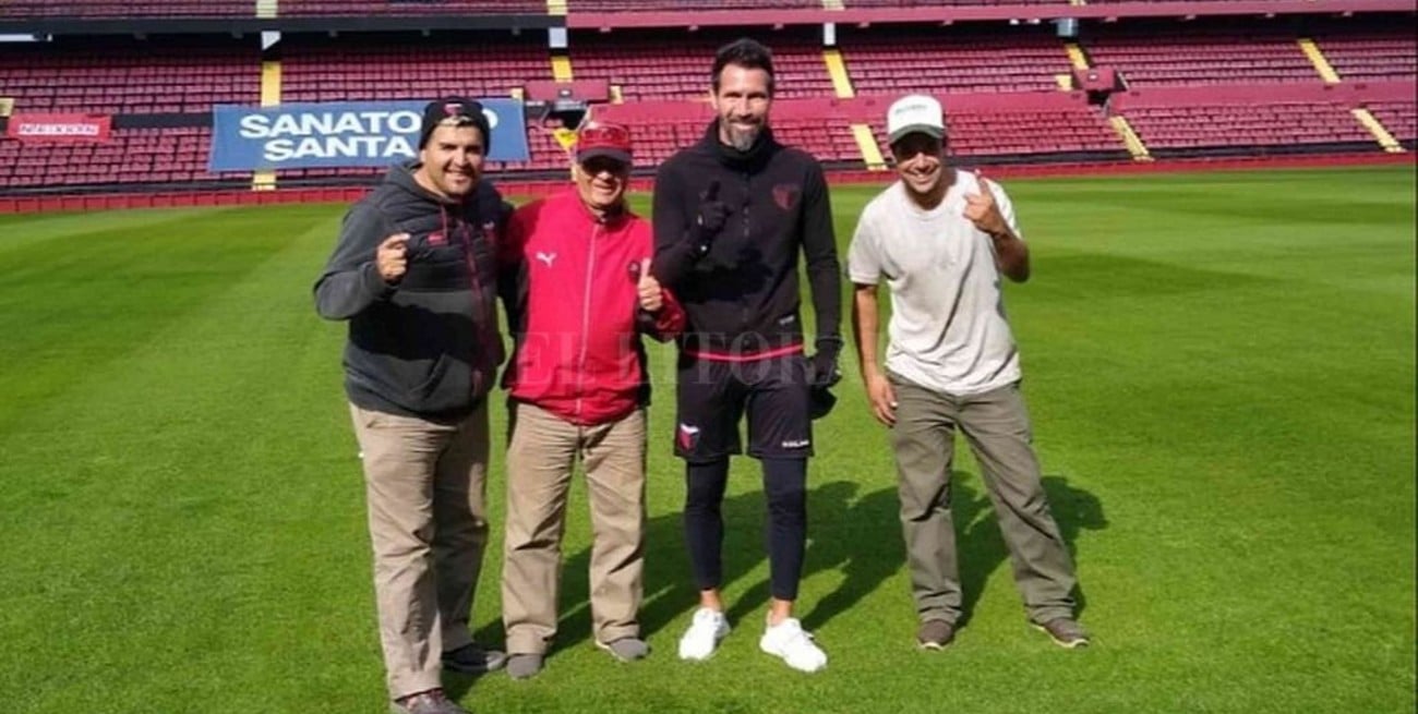El técnico campeón ya trabaja en el nuevo Colón