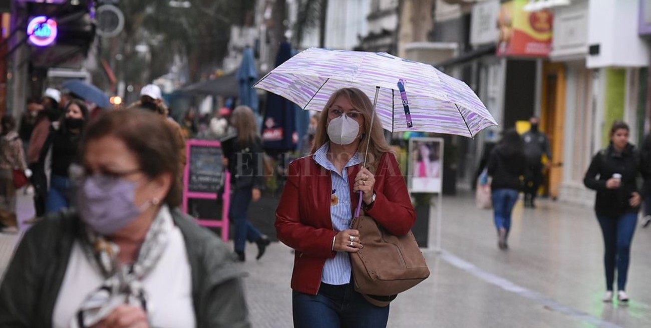 La provincia de Santa Fe informó este martes 19 muertes y 193 nuevos casos de Covid