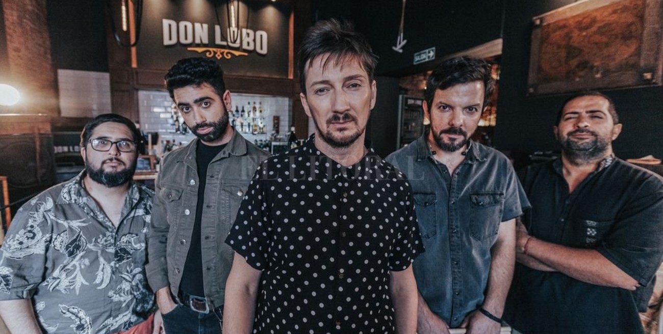 Con la música al hombro