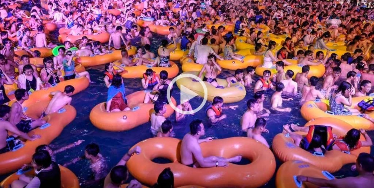 Video: así está Wuhan hoy: fiestas multitudinarias y pocos cuidados