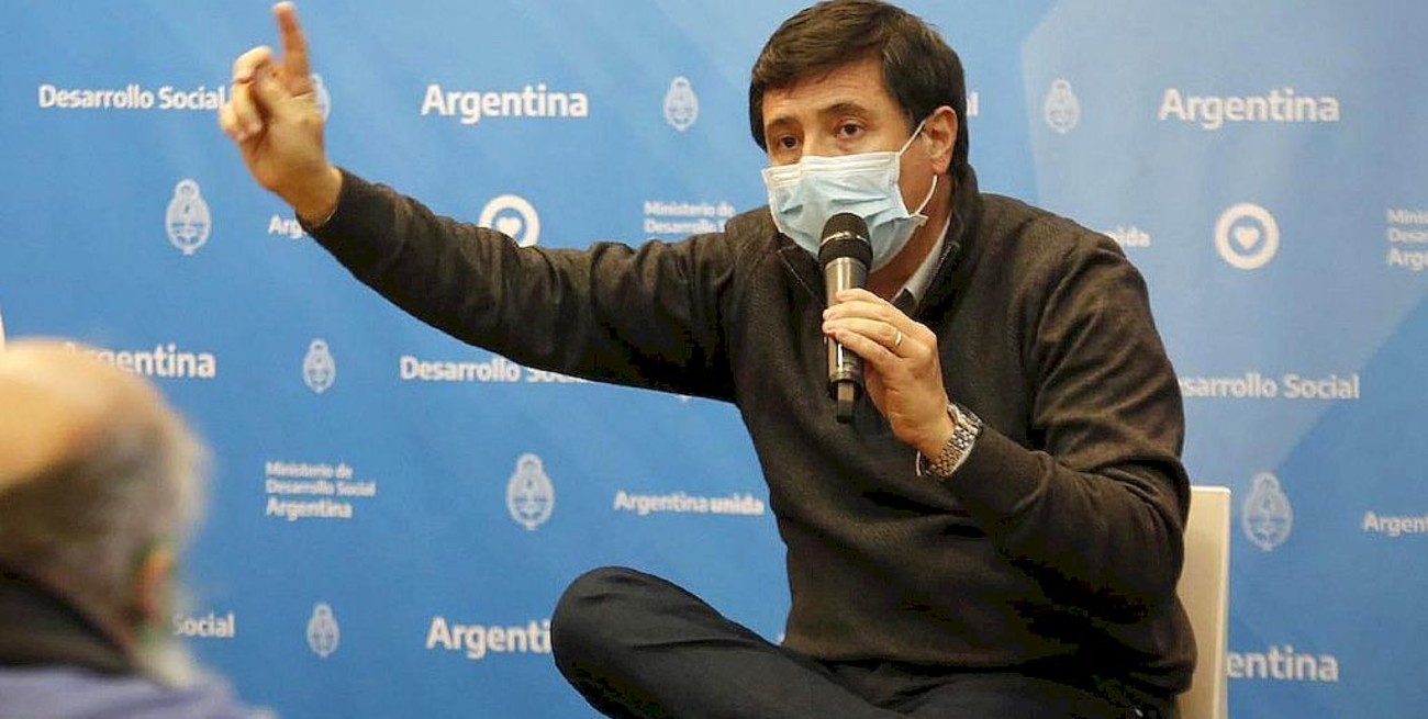 Arroyo se hizo el hisopado y volvió a Buenos Aires en un vuelo distinto al del Presidente