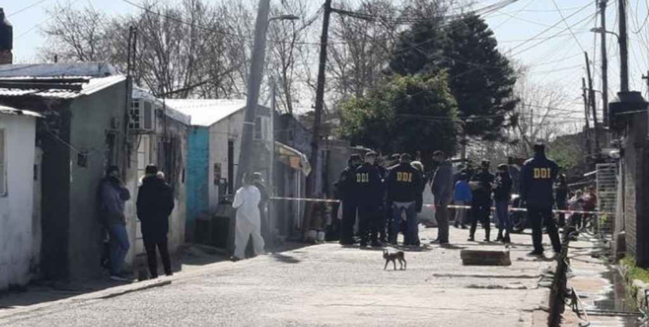 Macabro hallazgo en Buenos Aires: madre e hija fueron maniatadas y asesinadas en su propia casa