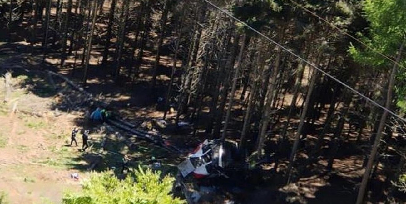 No están definidas aún las causas de la caída del teleférico en Italia