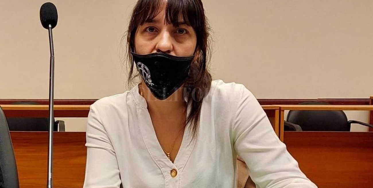 La escuela hizo la denuncia y la justicia lo condenó por abusar de su hijo varón