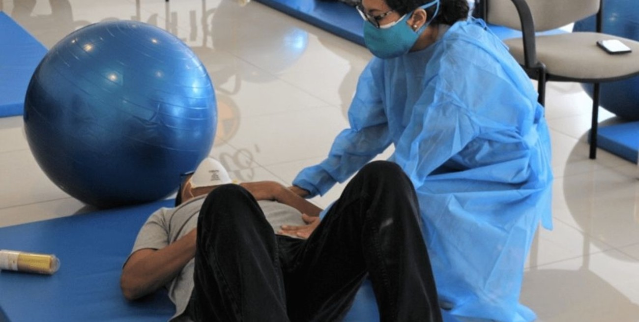 Proponen reforzar recursos para rehabilitación física post covid 19