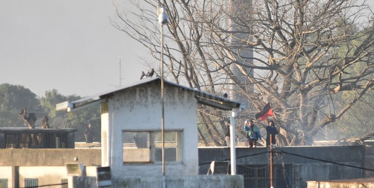 Gobierno aclara: "No podemos resolver prisiones domiciliarias"