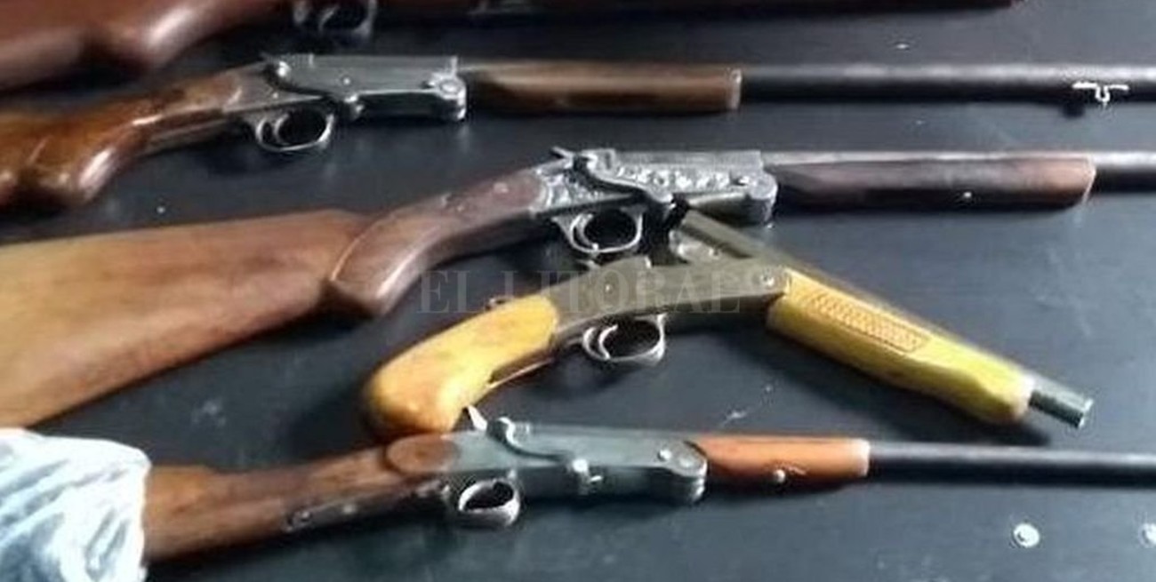 Fueron a buscar armas y hallaron un arsenal