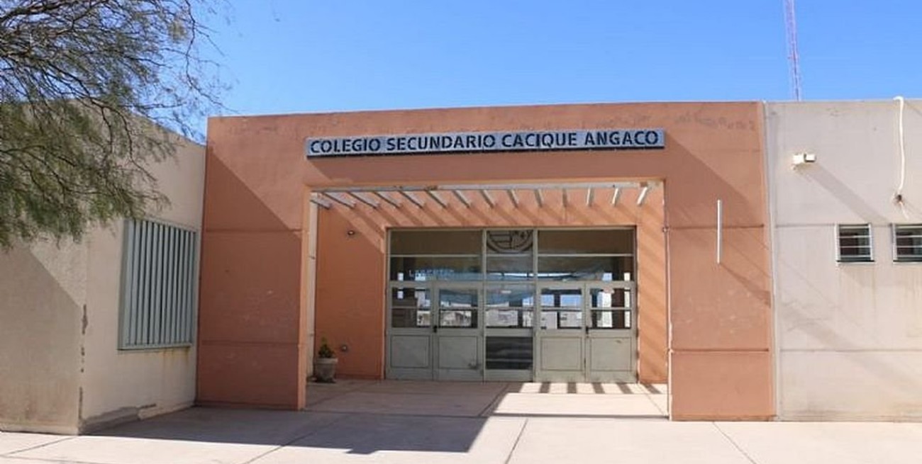 San Juan: dos alumnos heridos durante una explosión en un laboratorio escolar