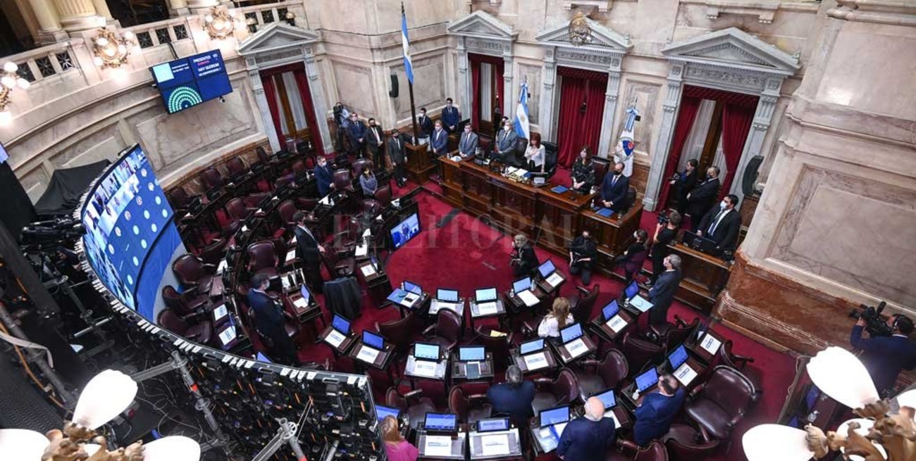 Ganancias: esta semana elevarían el mínimo no imponible