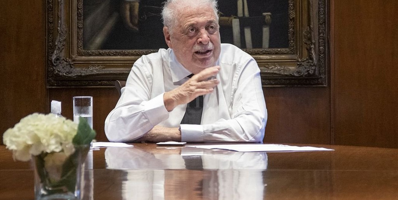 El ministro de Salud aseguró que está "casi cubierta la población argentina" con las vacunas que van a llegar