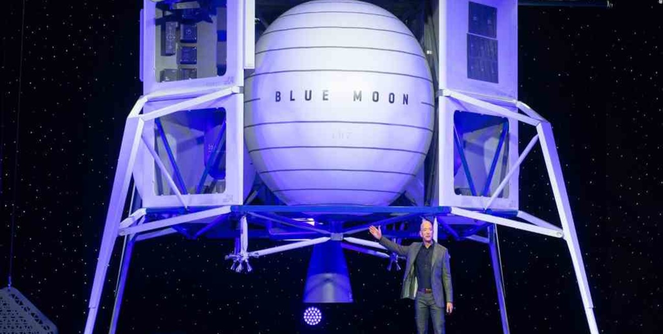 Bezos ofrece US$ 2.000 millones a la NASA por la futura sonda lunar