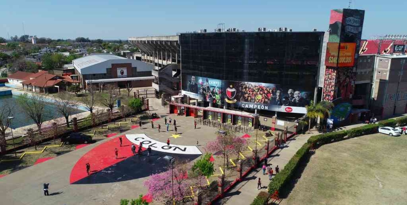 Vidoz: "Vamos a meter en la cancha de Colón 18.000 socios este lunes"