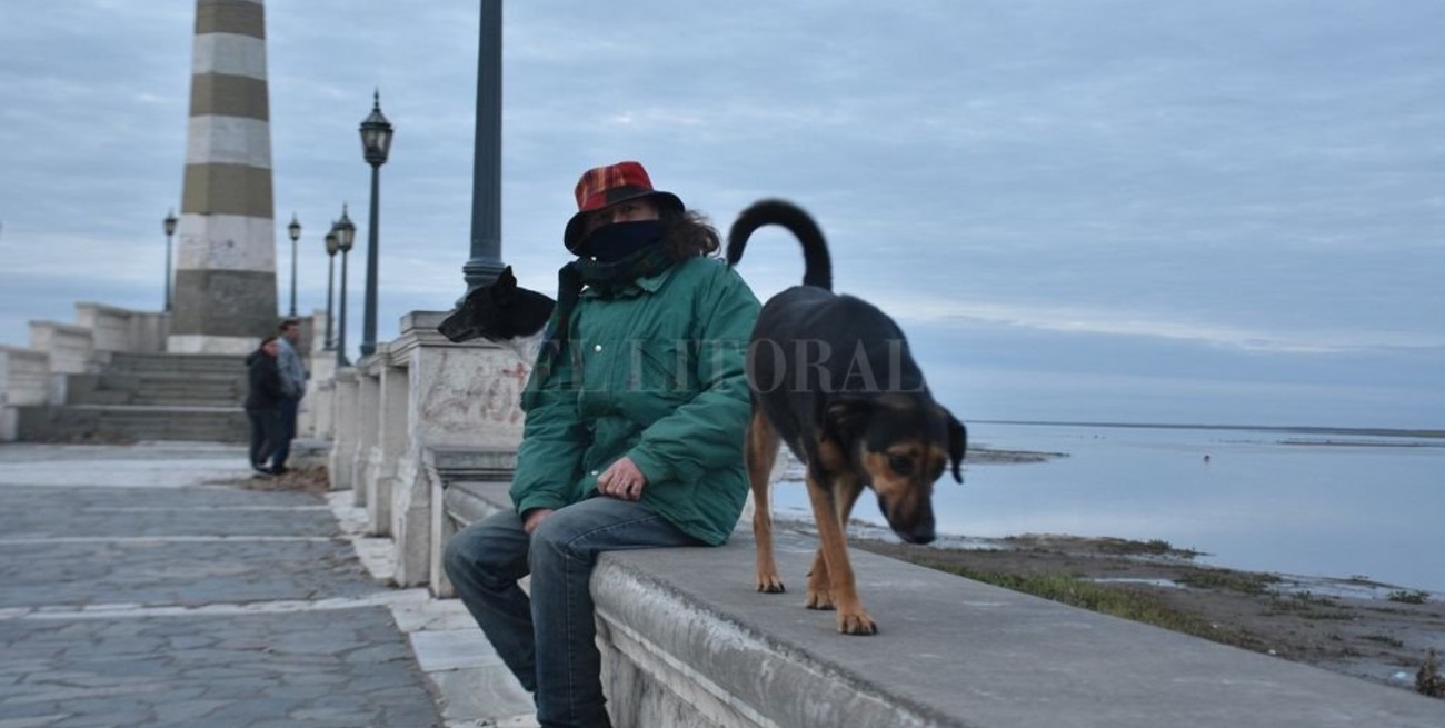 Lunes muy frío y parcialmente nublado en la ciudad de Santa Fe