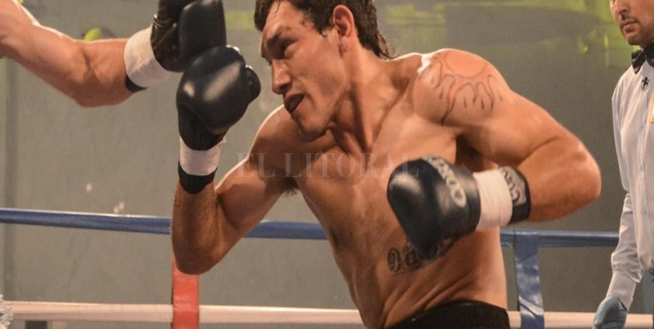 Carrasco ganó y se quedó con el título latino ligero FIB