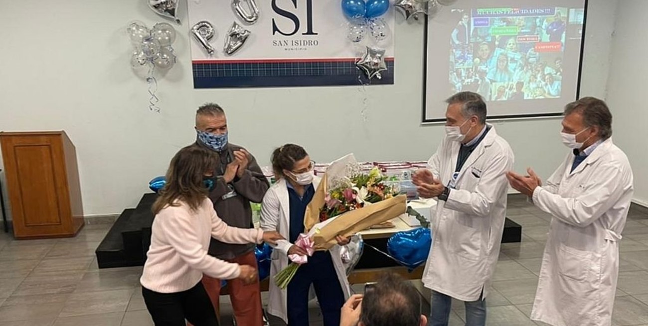 Especial recepción a la "Peque" Pareto en el hospital donde trabaja 