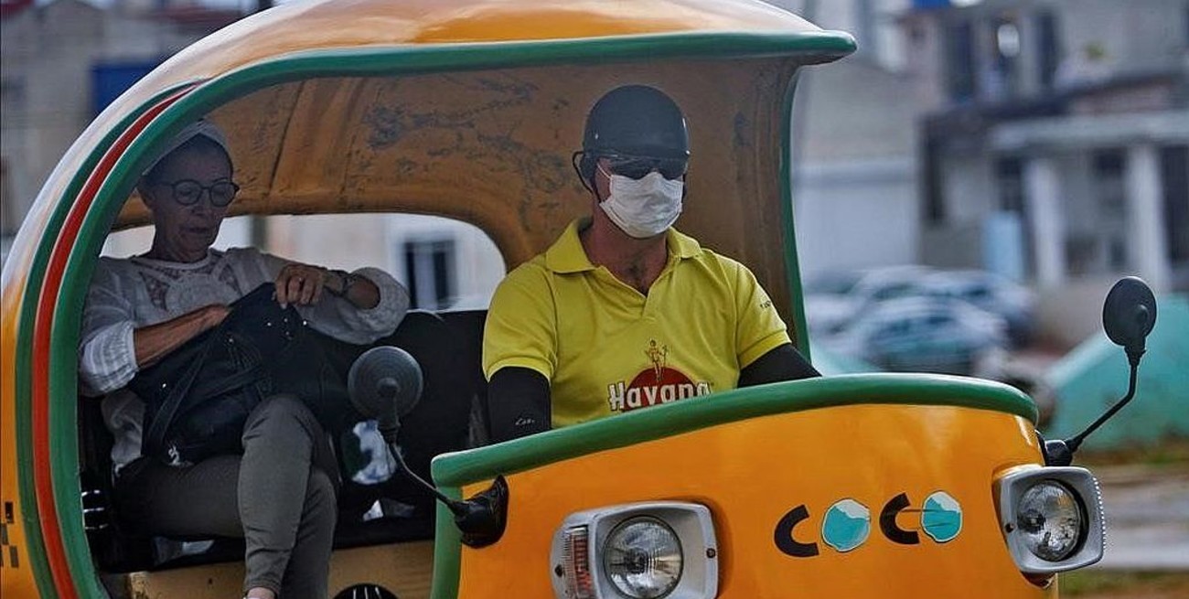 Cuba tiene nuevo récord de casos diarios y Díaz-Canel llama a extremar las medidas