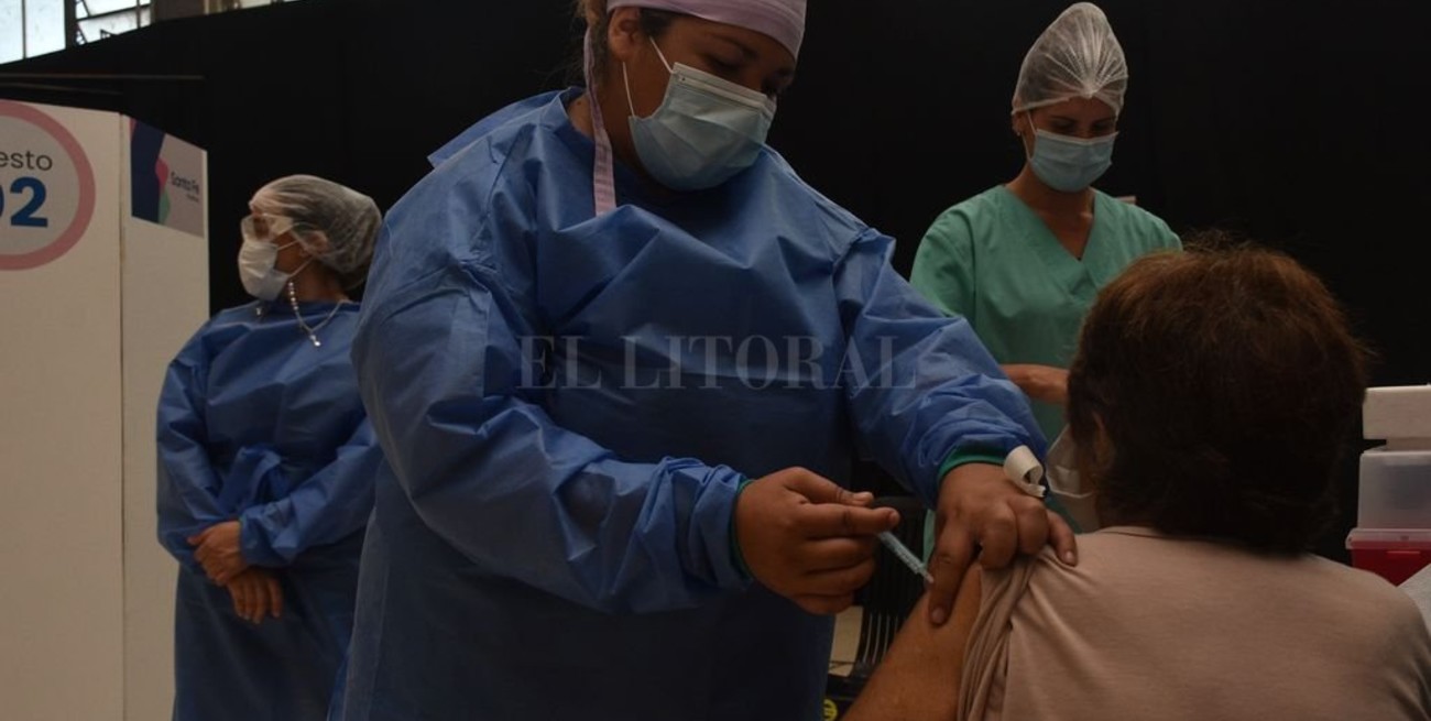 Juan José Saleme: "La vacunación es rápida, ordenada y sin demoras"