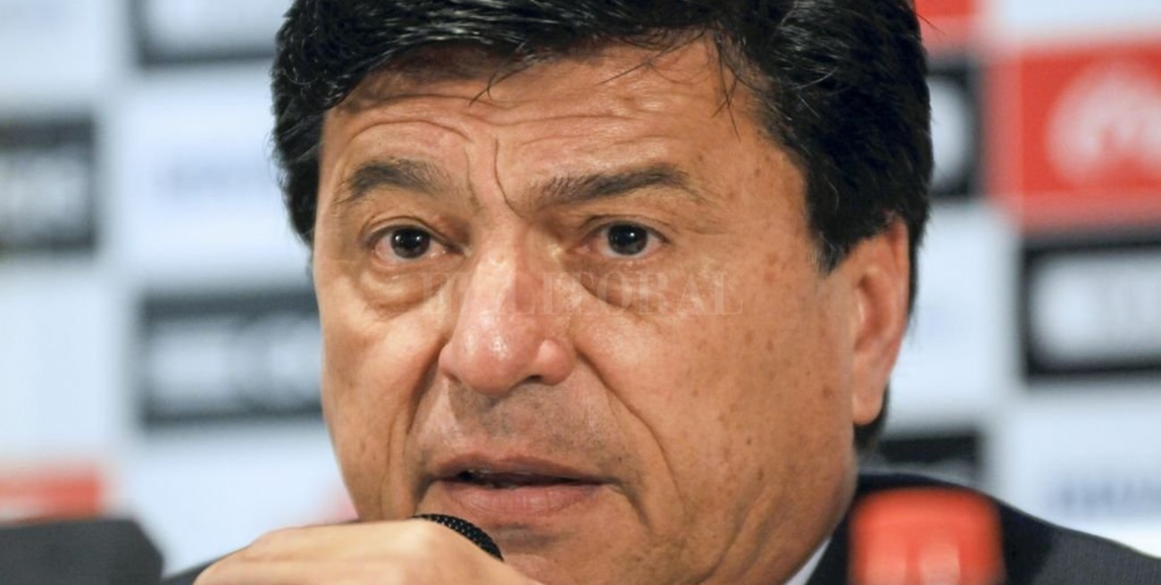 Daniel Passarella rompió el silencio