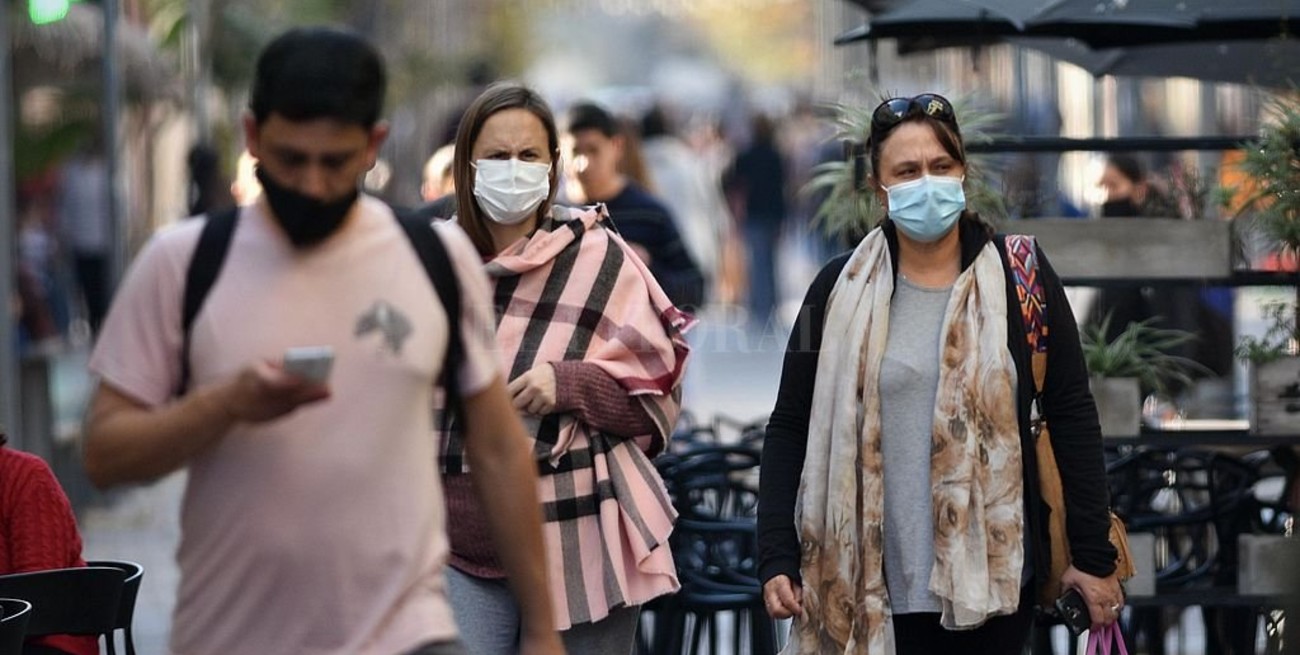 Covid: 766 nuevos casos en la provincia de Santa Fe y 26 personas fallecidas