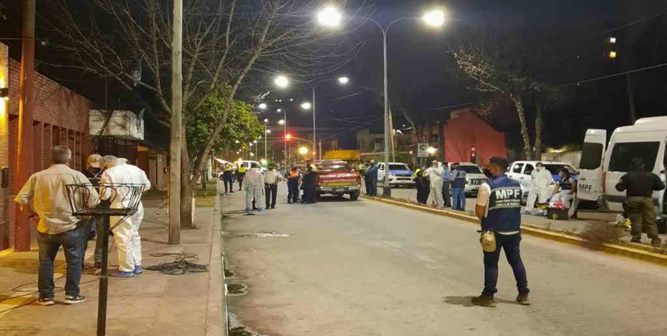 Tucumán: cuatro presas murieron y siete policías resultaron heridos en un incendio en una Brigada de Policía
