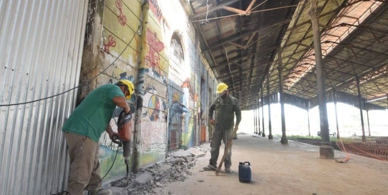 Comenzaron los trabajos para  recuperar la ex estación Mitre