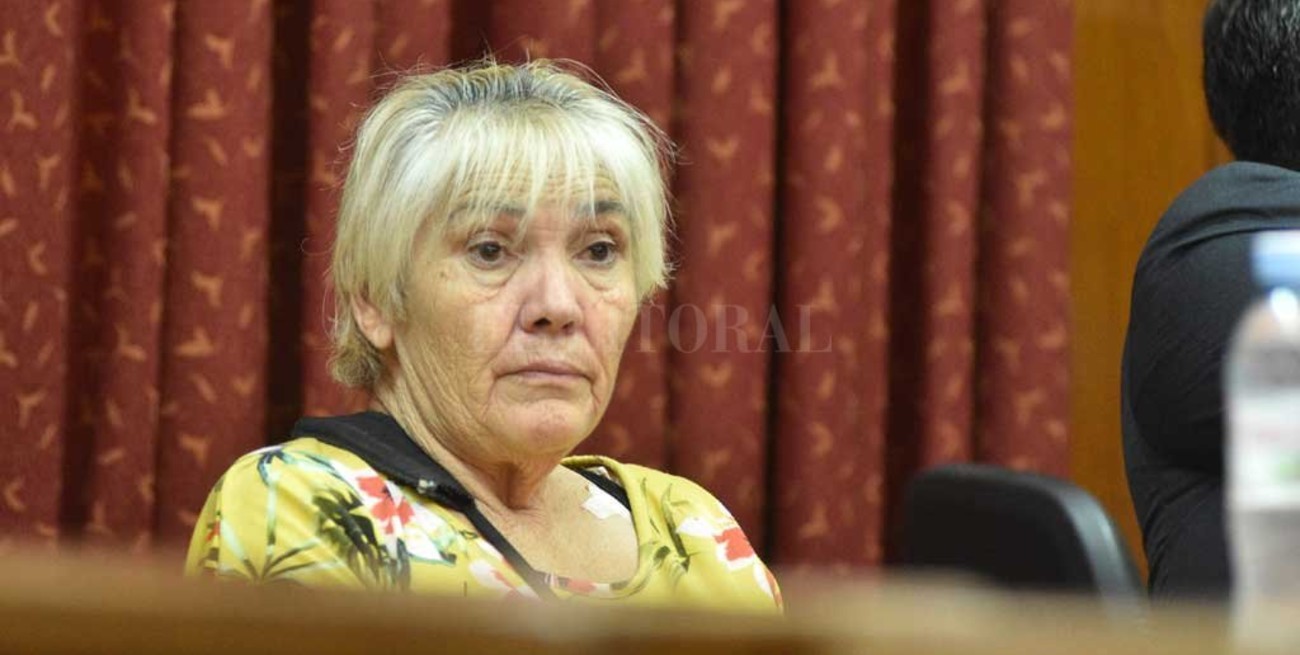 Prisión perpetua para la mujer   acusada de quemar al marido 