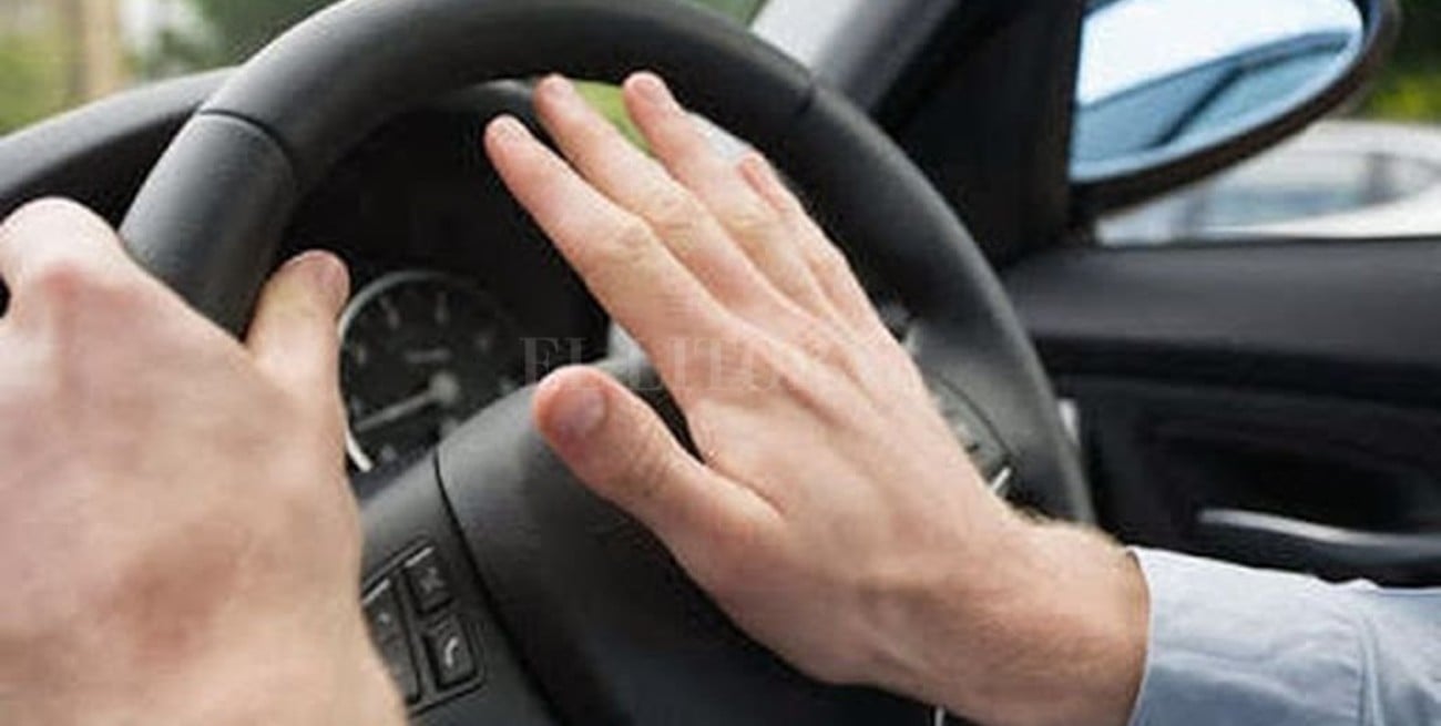 Médicos santafesinos organizan un bocinazo contra su precarización laboral 