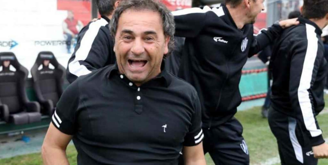 “Sapito” Coleoni: “Con Delfino, el hincha de Colón esperaba que hiciera el segundo gol antes del primero”