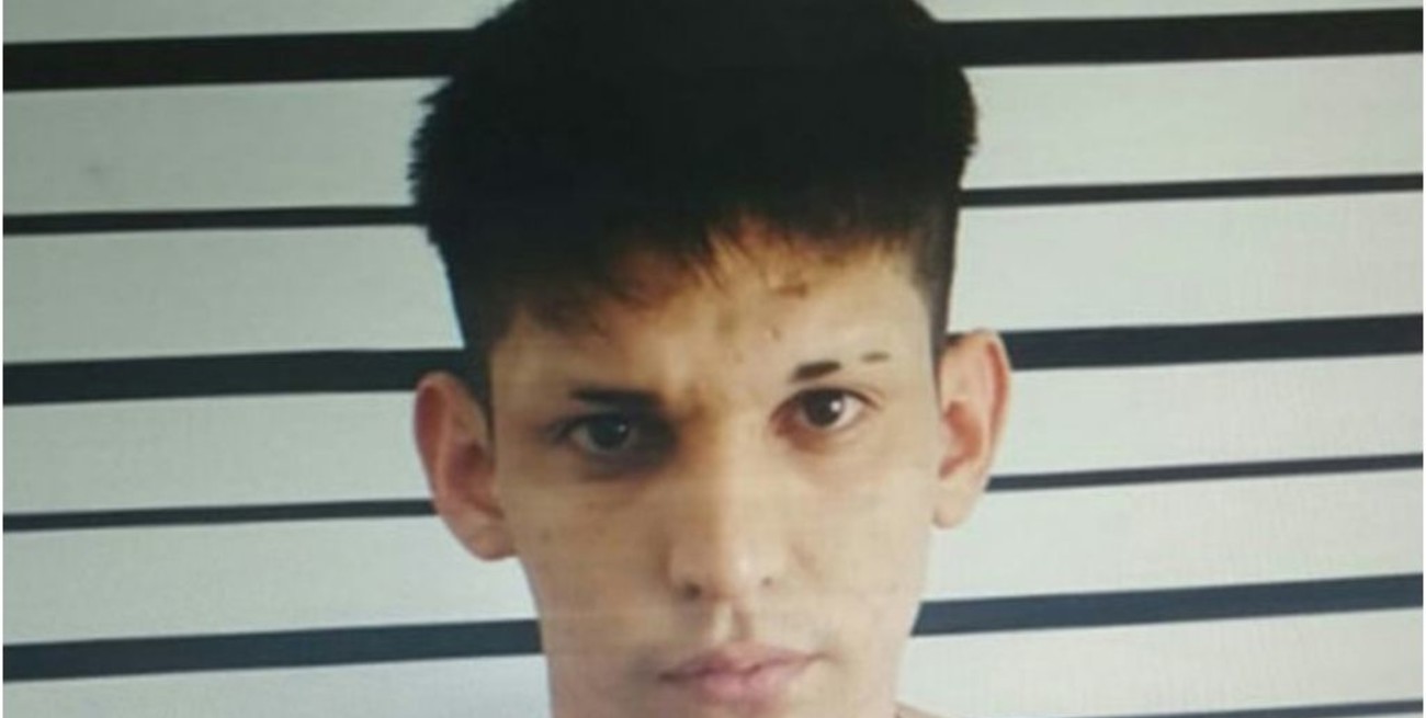 Continúan buscando a uno de los presos que escapó de la cárcel de Paraná