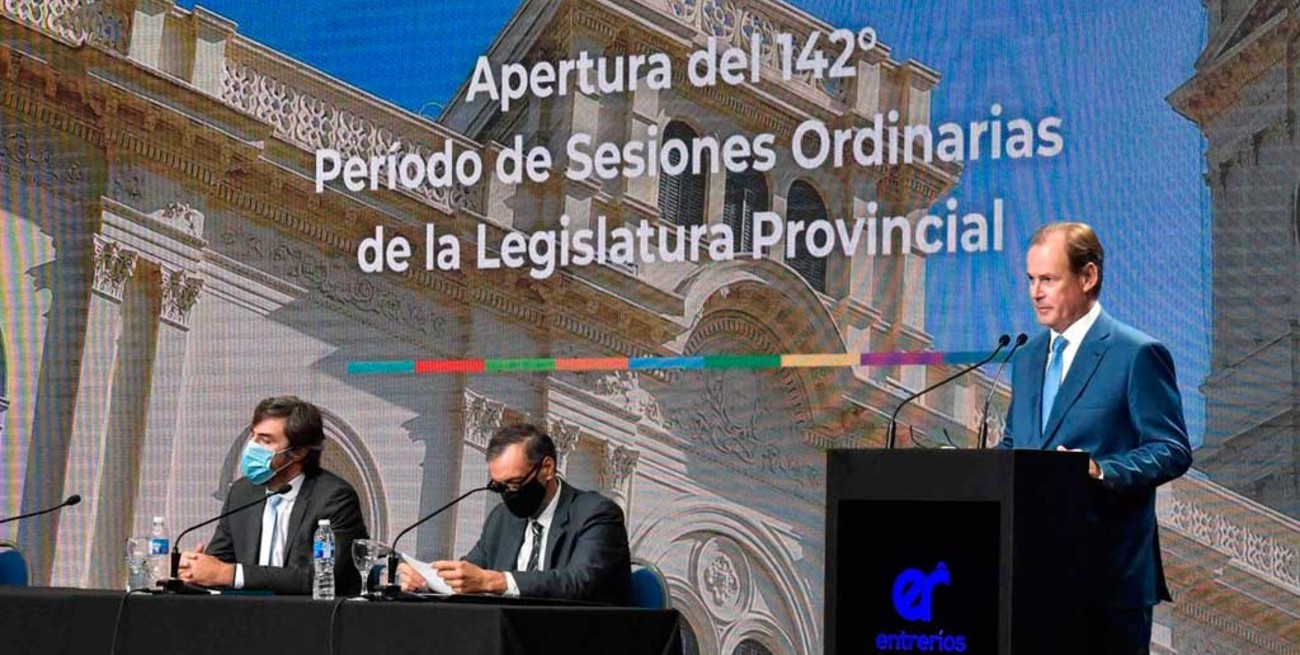 Bordet abrió las sesiones ordinarias con varios anuncios