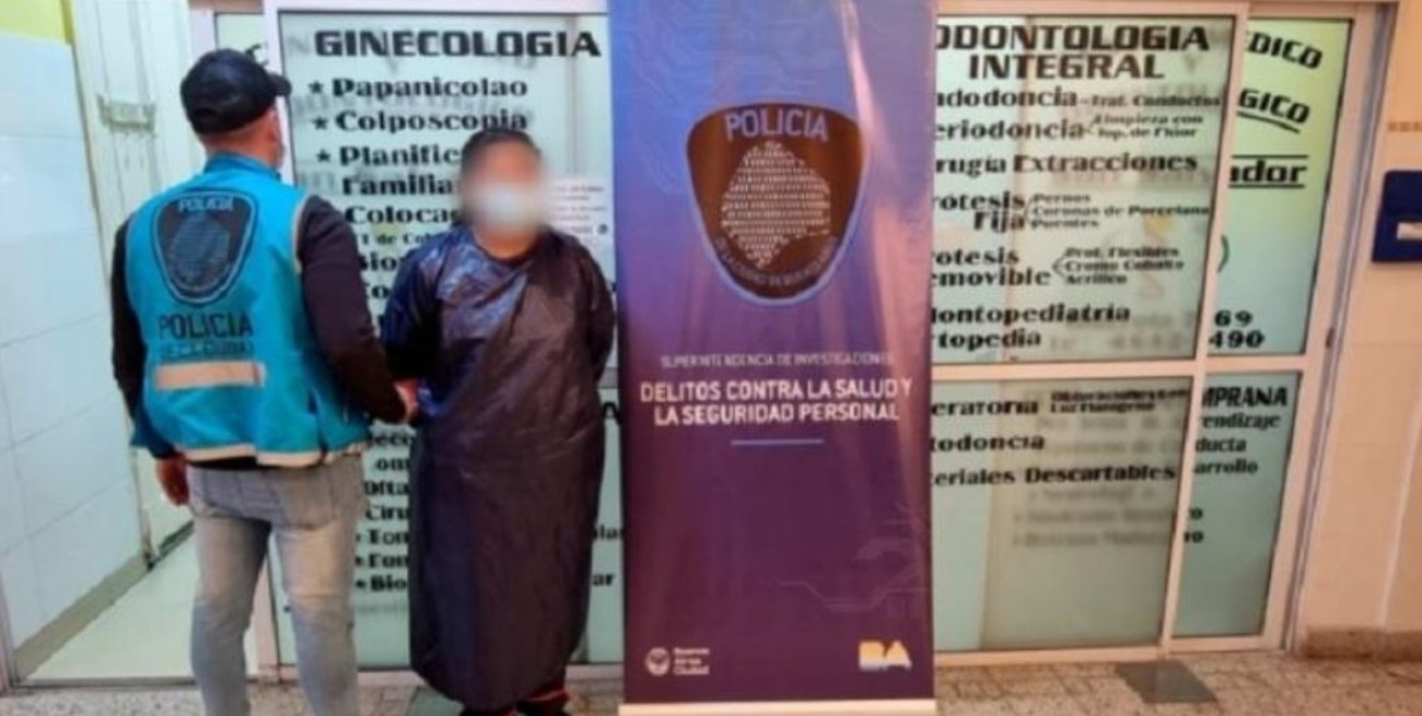 Clausuran centro médico detienen a dos falsos odontólogos en Liniers